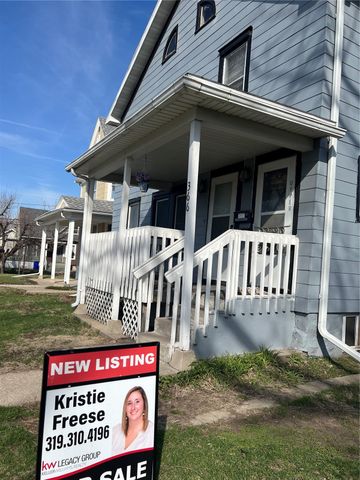 366 7TH Avenue SW, Cedar Rapids, IA 52404