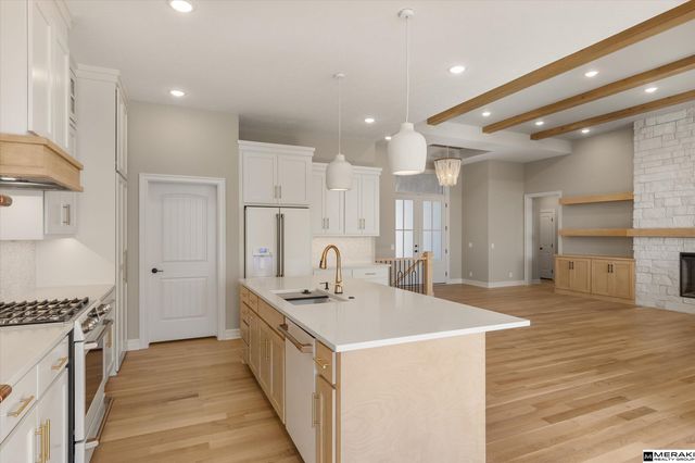 21102 Sherman Drive, Elkhorn, NE 68022
