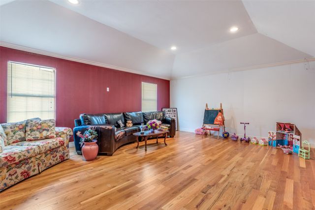 5402 Garland Avenue, Dallas, TX 75223