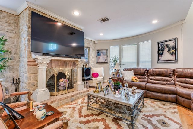 5402 Garland Avenue, Dallas, TX 75223