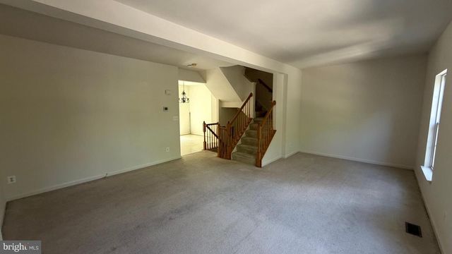 13643 SAINT JOHNS WOOD PL, Herndon, VA 20171