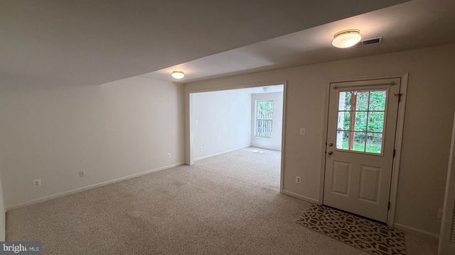 13643 SAINT JOHNS WOOD PL, Herndon, VA 20171