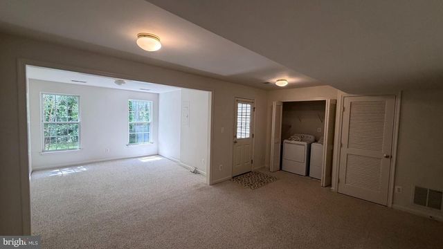 13643 SAINT JOHNS WOOD PL, Herndon, VA 20171
