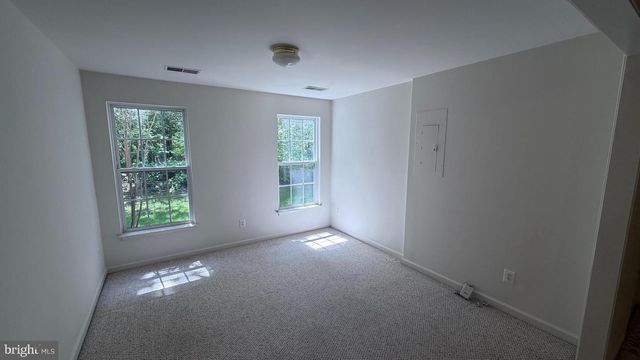 13643 SAINT JOHNS WOOD PL, Herndon, VA 20171