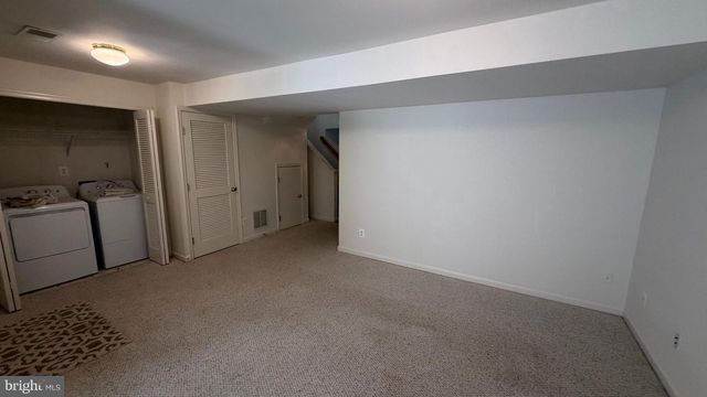 13643 SAINT JOHNS WOOD PL, Herndon, VA 20171