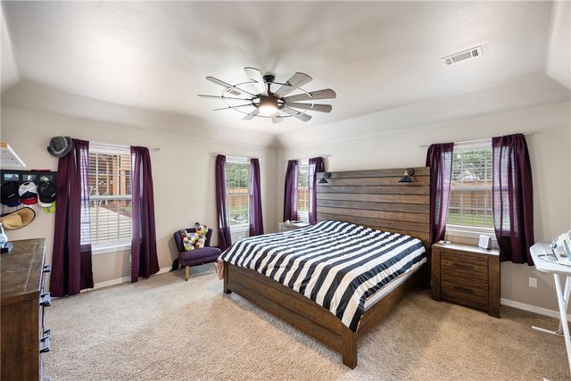 81 Double Springs Road, Russellville, AR 72802