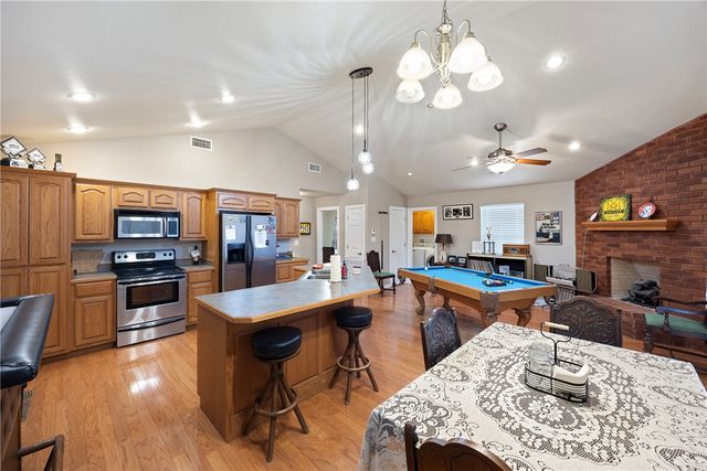 81 Double Springs Road, Russellville, AR 72802