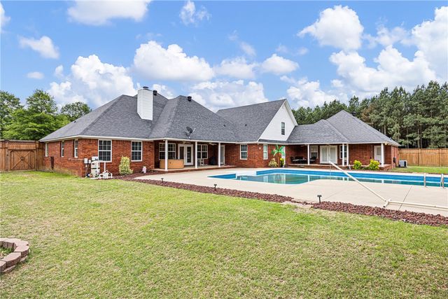 81 Double Springs Road, Russellville, AR 72802