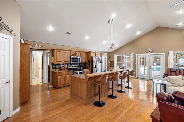81 Double Springs Road, Russellville, AR 72802