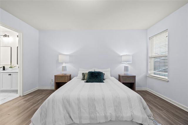 3028 Casa Bella Drive, Arlington, TX 76010