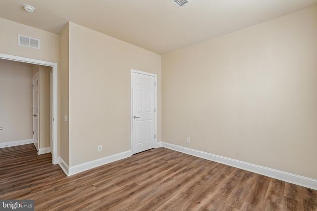 20630 SIBBALD SQ, Ashburn, VA 20147