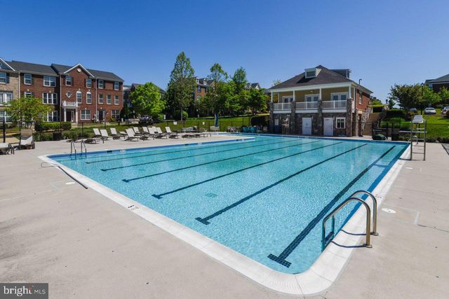 20630 SIBBALD SQ, Ashburn, VA 20147