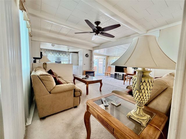 651 54TH LANE S 14, St Petersburg, FL 33707