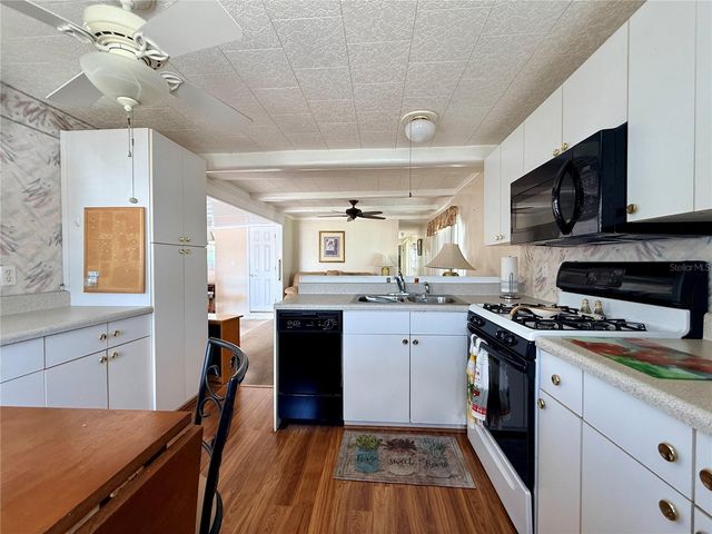 651 54TH LANE S 14, St Petersburg, FL 33707