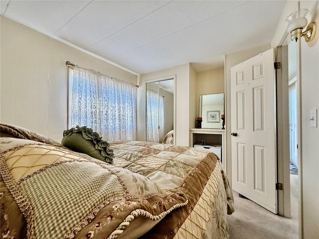 651 54TH LANE S 14, St Petersburg, FL 33707