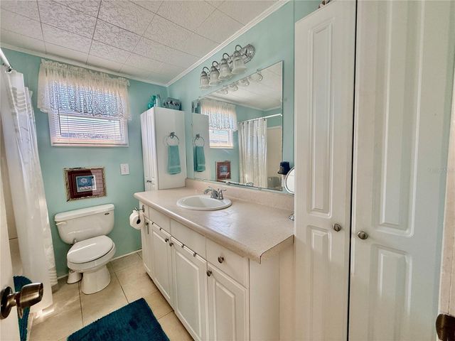 651 54TH LANE S 14, St Petersburg, FL 33707