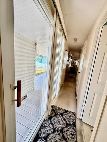 651 54TH LANE S 14, St Petersburg, FL 33707