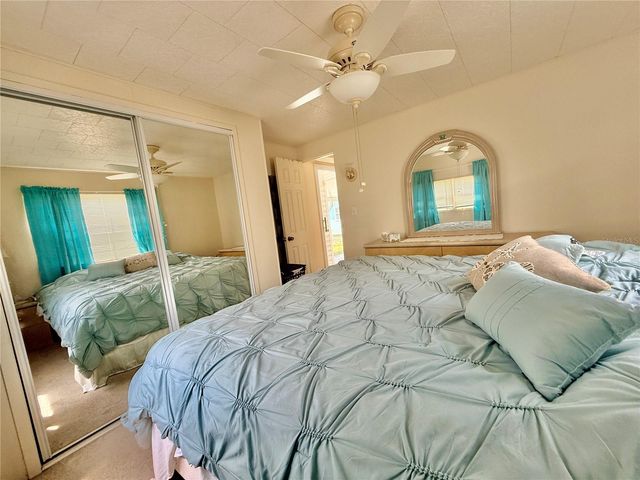 651 54TH LANE S 14, St Petersburg, FL 33707