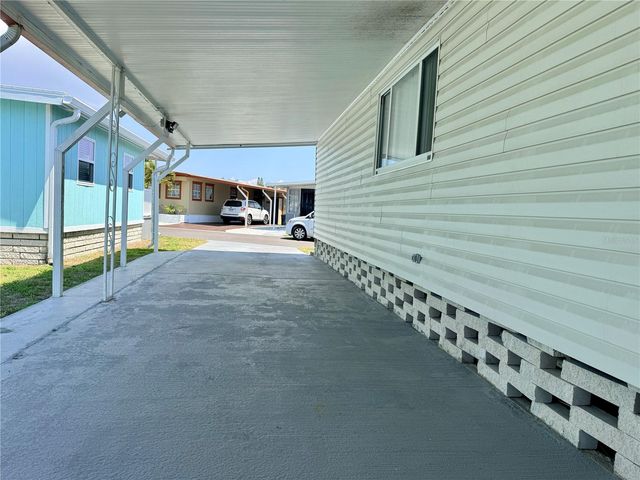 651 54TH LANE S 14, St Petersburg, FL 33707