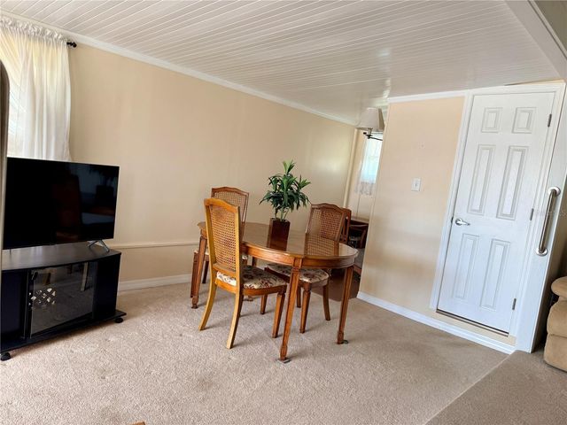 651 54TH LANE S 14, St Petersburg, FL 33707