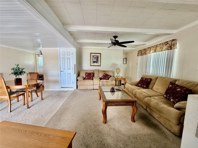 651 54TH LANE S 14, St Petersburg, FL 33707