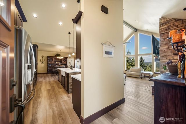 2200 E Webb Hill Road, Union, WA 98592