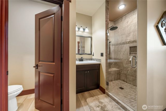 2200 E Webb Hill Road, Union, WA 98592