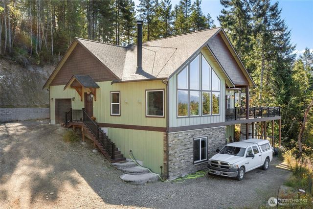 2200 E Webb Hill Road, Union, WA 98592