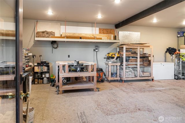 2200 E Webb Hill Road, Union, WA 98592