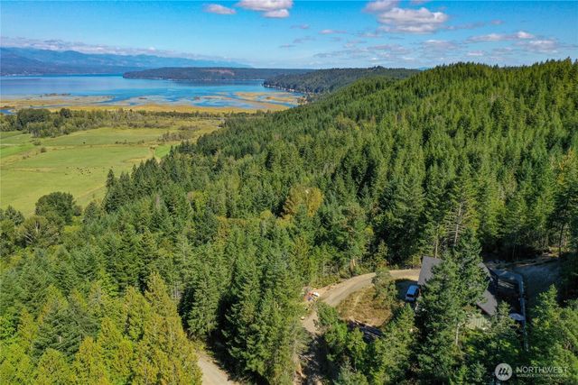 2200 E Webb Hill Road, Union, WA 98592