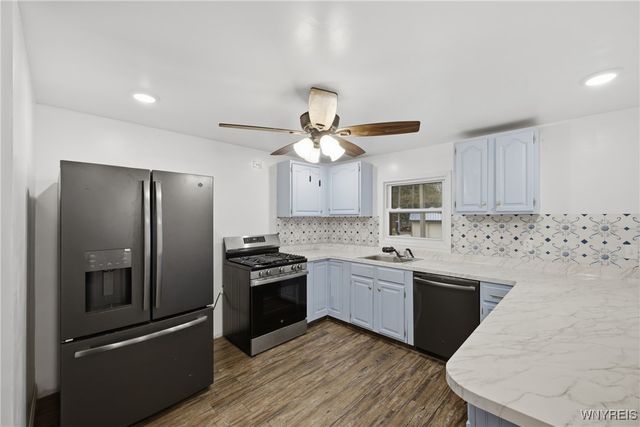 2972 Rosemarie Circle, Newfane, NY 14108