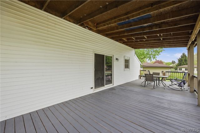 2972 Rosemarie Circle, Newfane, NY 14108