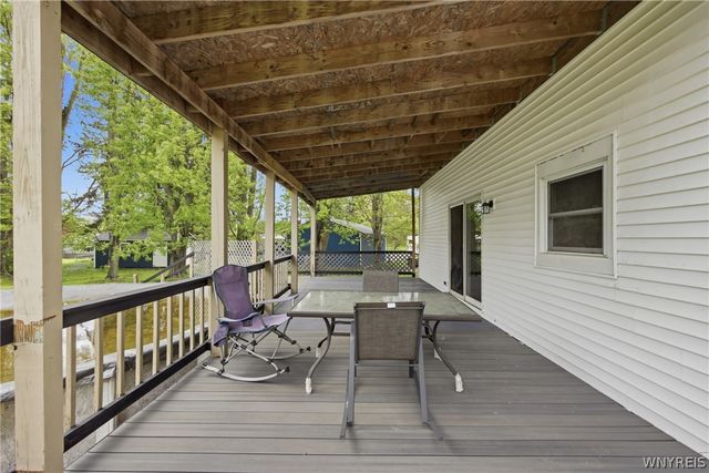 2972 Rosemarie Circle, Newfane, NY 14108