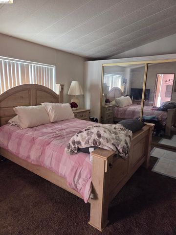 17 Bradley Lane, Antioch, CA 94509