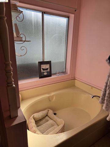 17 Bradley Lane, Antioch, CA 94509