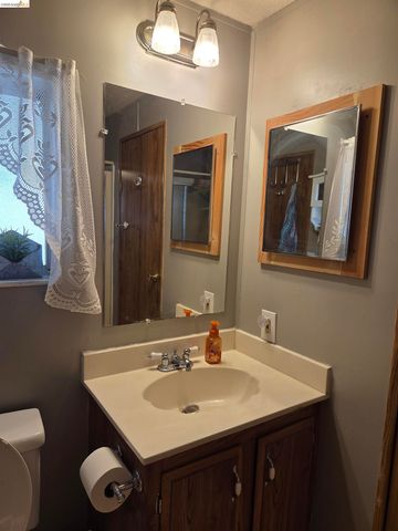 17 Bradley Lane, Antioch, CA 94509