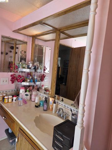 17 Bradley Lane, Antioch, CA 94509