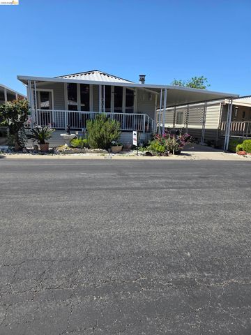 17 Bradley Lane, Antioch, CA 94509