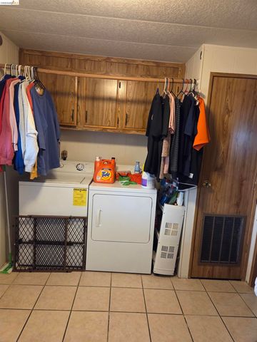 17 Bradley Lane, Antioch, CA 94509