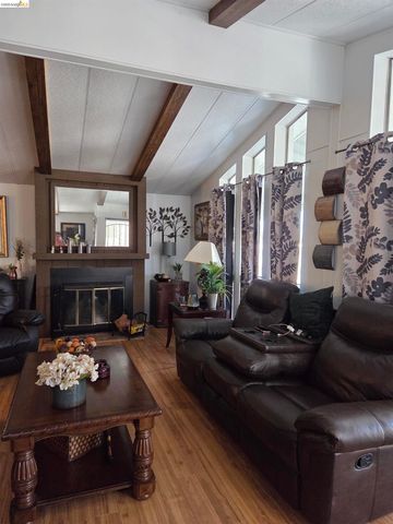 17 Bradley Lane, Antioch, CA 94509