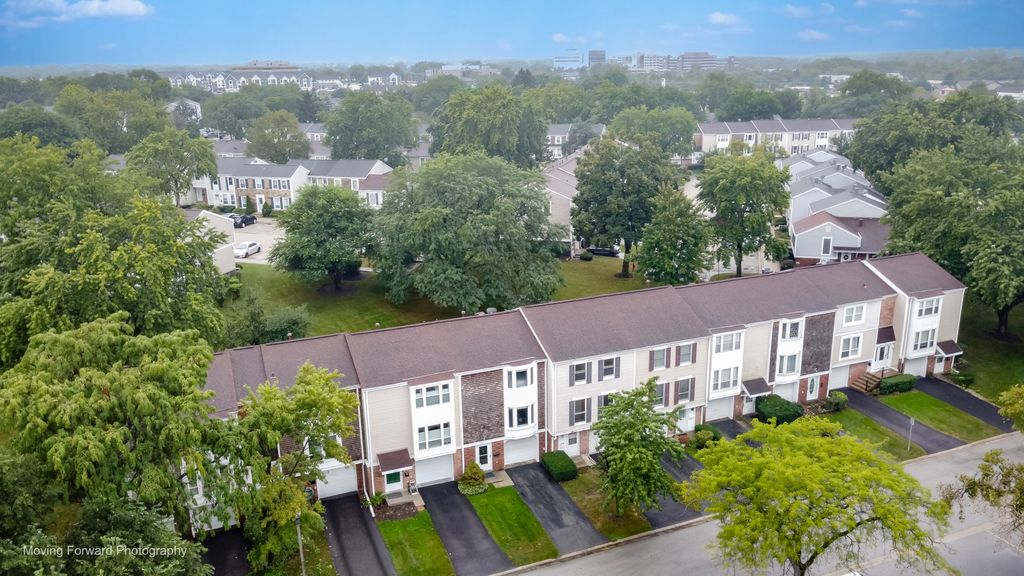 2141 Greystone Place, Hoffman Estates, IL 60169 — photo 2
