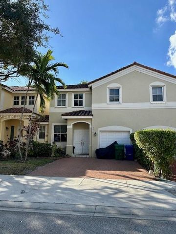 3818 SW 171st Ter, Miramar, FL 33027