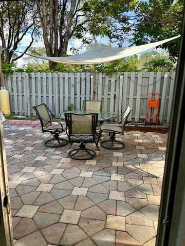 3818 SW 171st Ter, Miramar, FL 33027