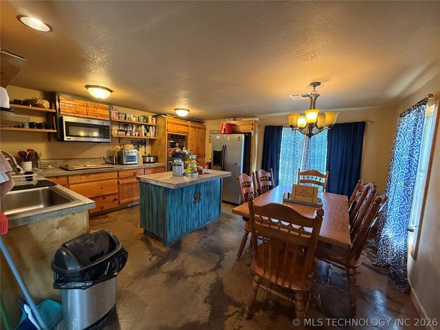 2004 Seven Devils Road, Mcalester, OK 74501