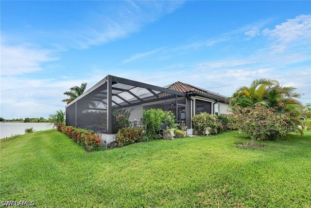 2078 Grove DR, Naples, FL 34120