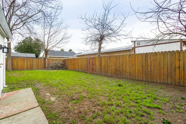 3908 23rd Ave, Sacramento, CA 95820