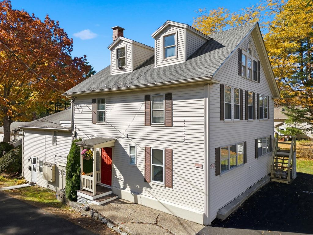 75 High St Apt G4, Exeter, NH 03833