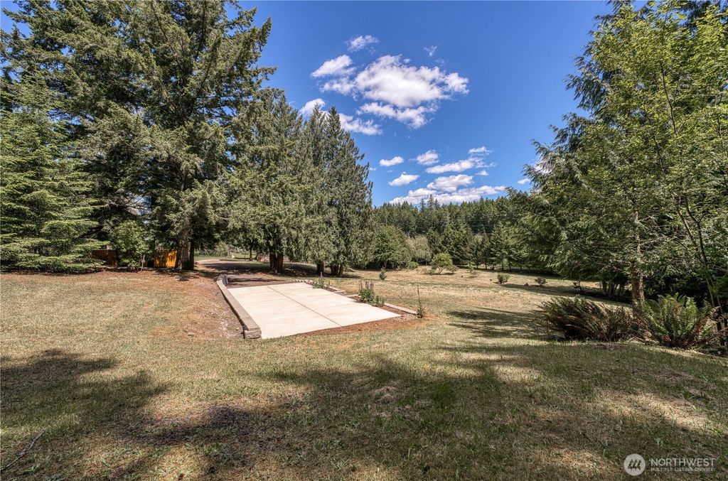 3391 NW Palau Drive, Poulsbo, WA 98370