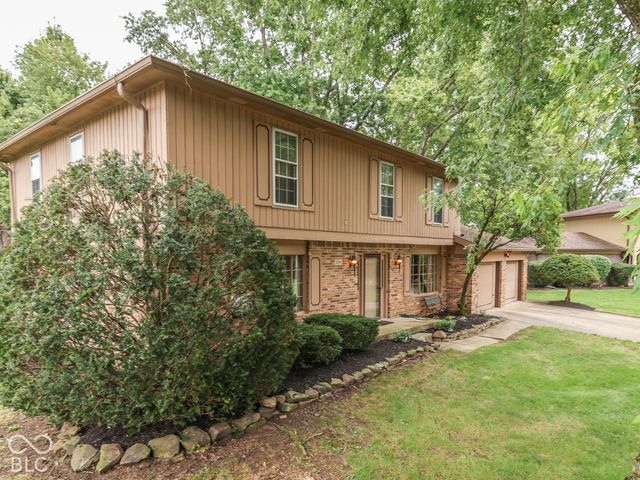 594 Watterson Court, Indianapolis, IN 46217