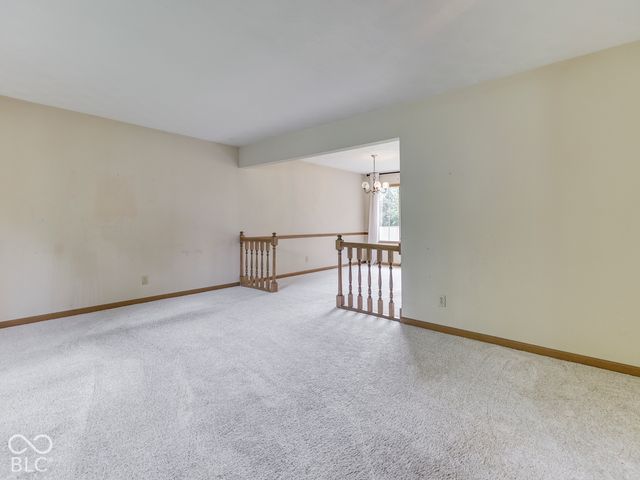 594 Watterson Court, Indianapolis, IN 46217